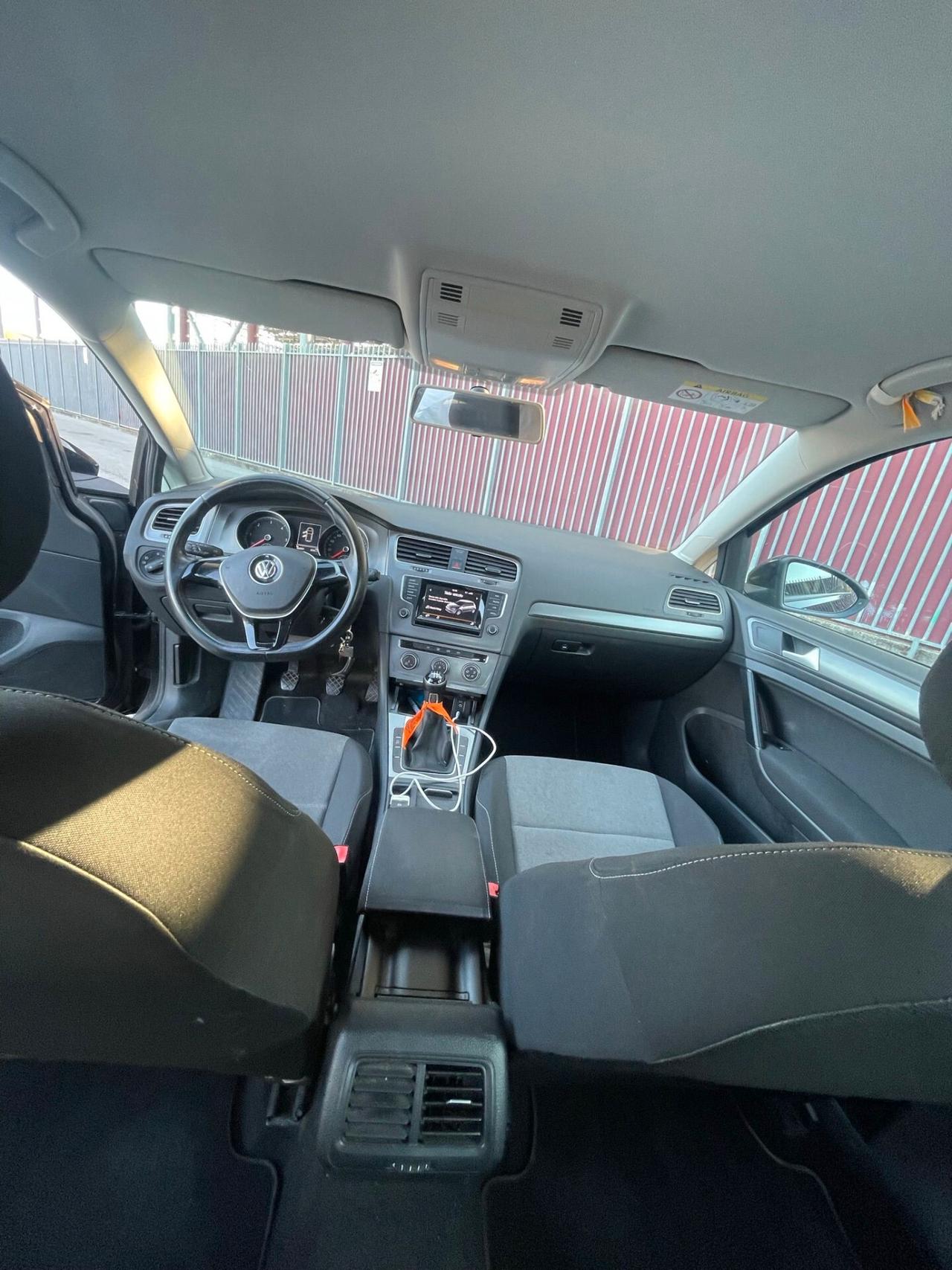 Volkswagen Golf 1.6 TDI 90 CV