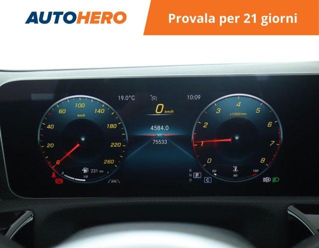 MERCEDES-BENZ A 200 Sport