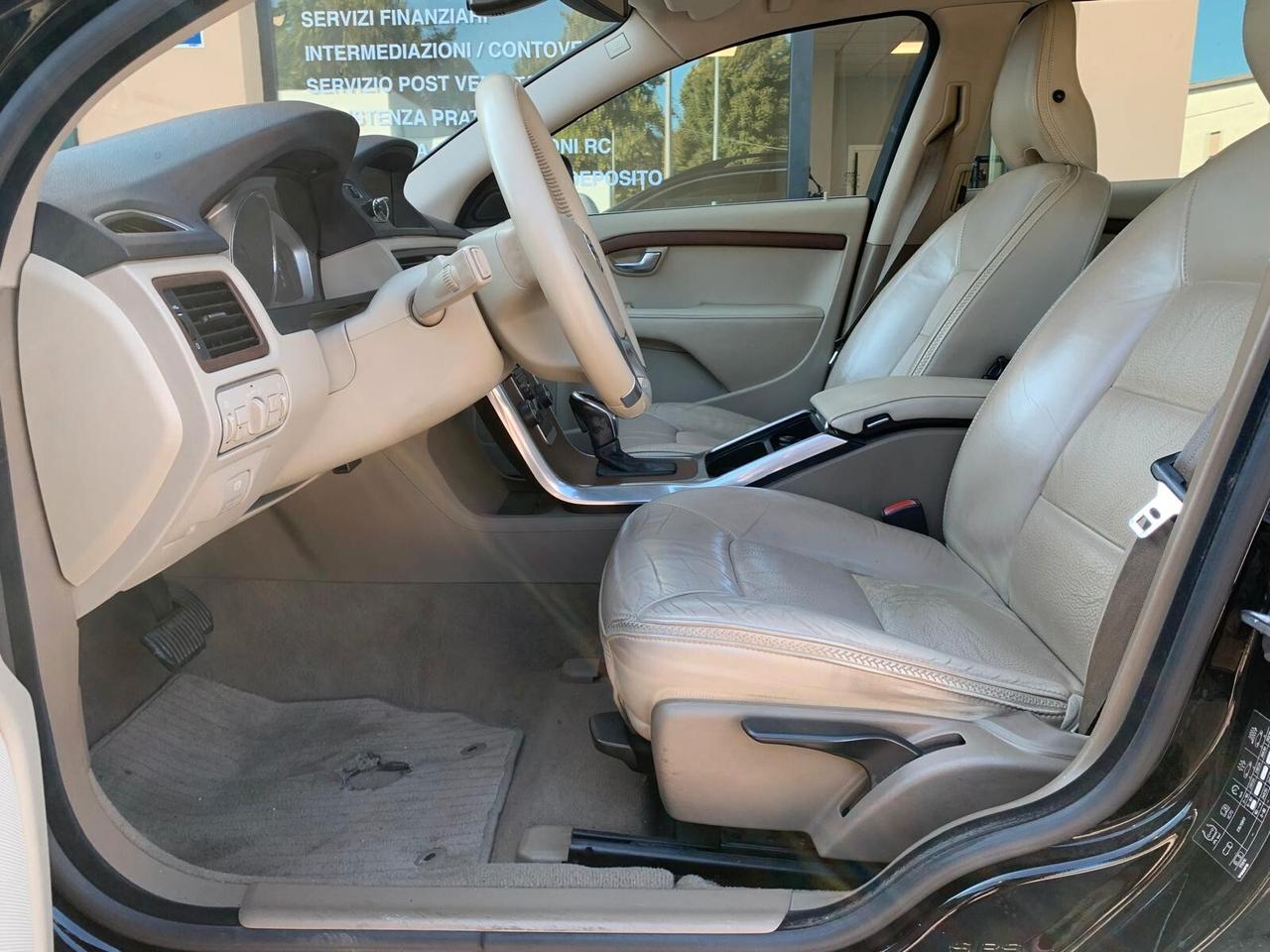 Volvo XC 70 D5 AWD 4x4 Full Optional