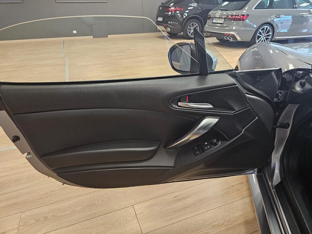 Fiat 124 Spider 1.4 MultiAir AT6