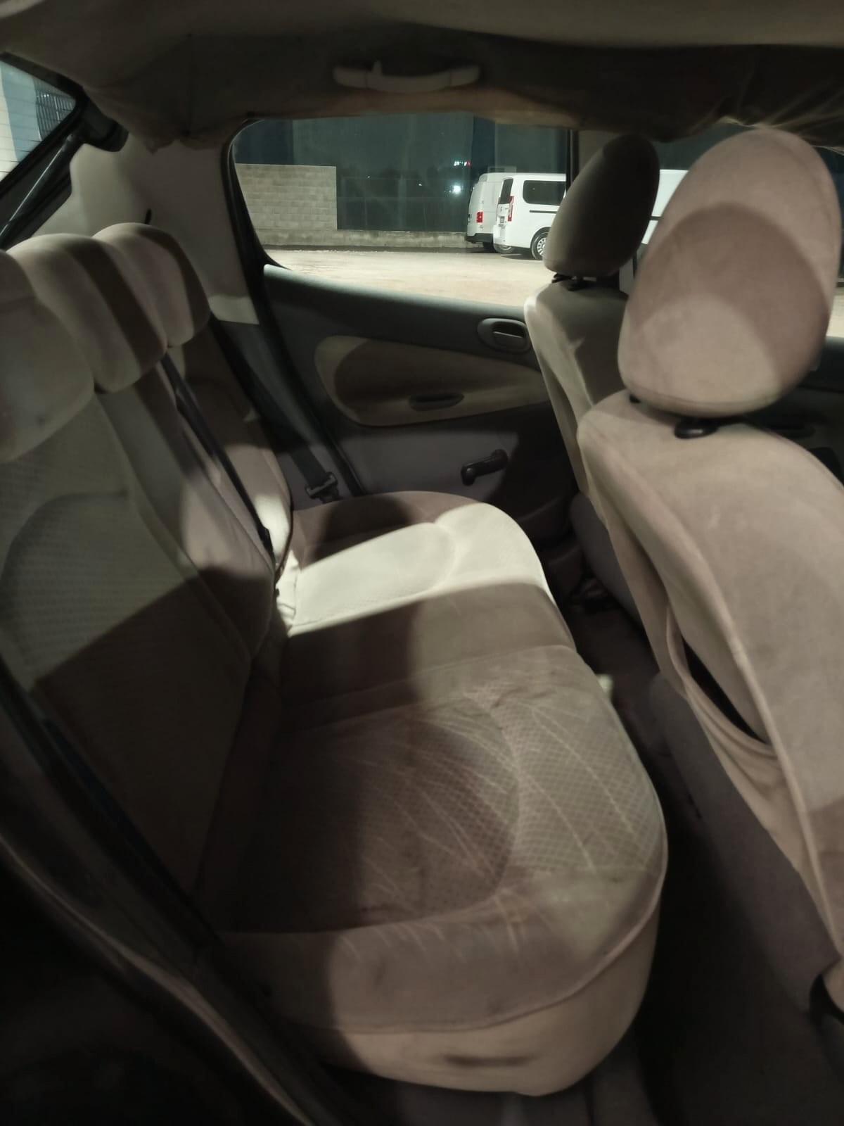 Peugeot 206 1.4 HDi 5p. XT