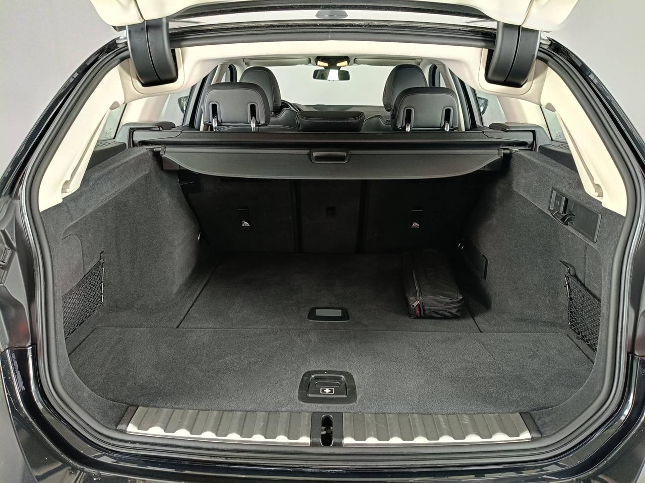 BMW Serie 3 G21 2019 Touring - 320d Touring mhev 48V xdrive Luxury auto