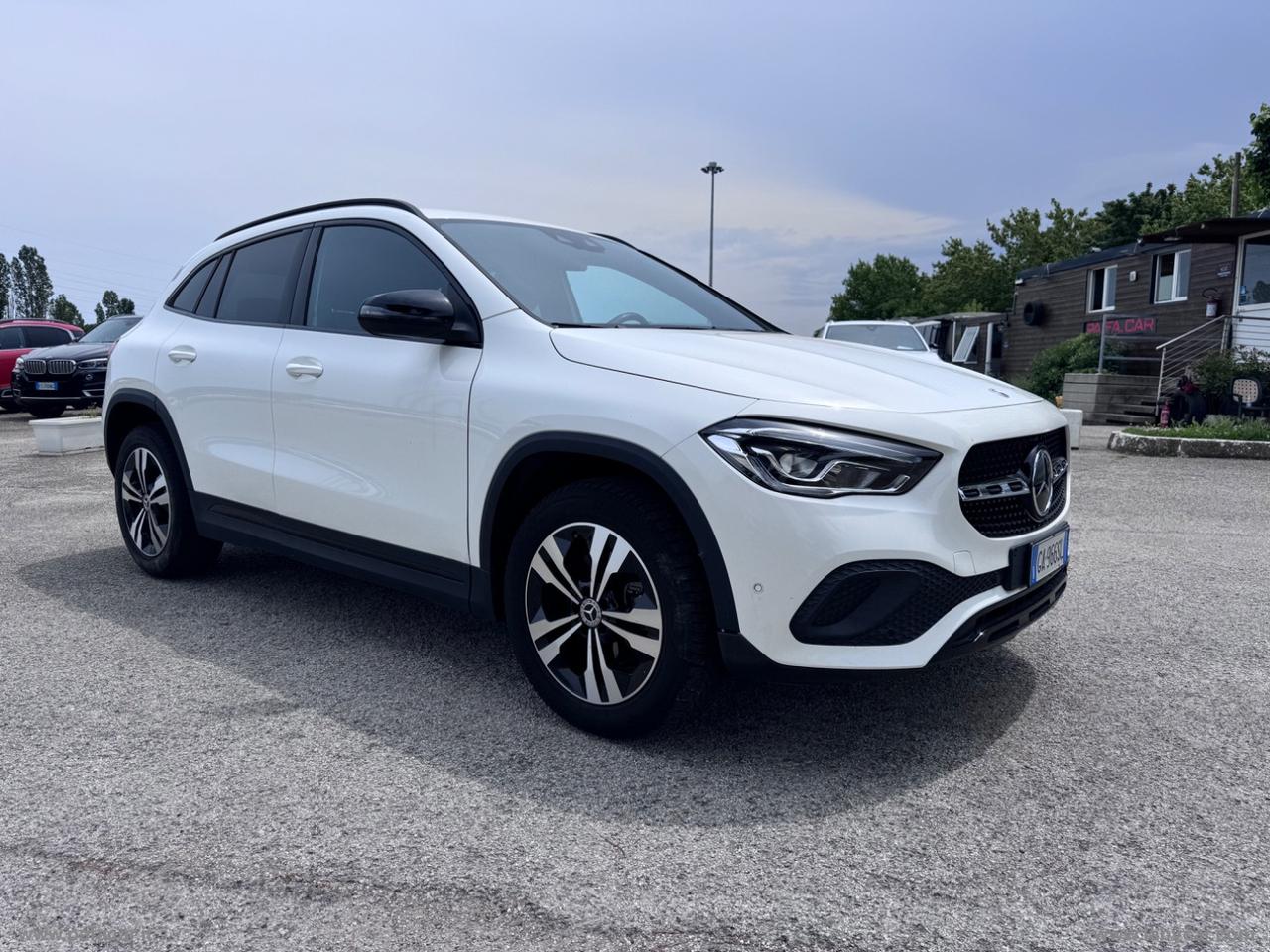 MERCEDES-BENZ GLA 180 d Automatic Sport Plus