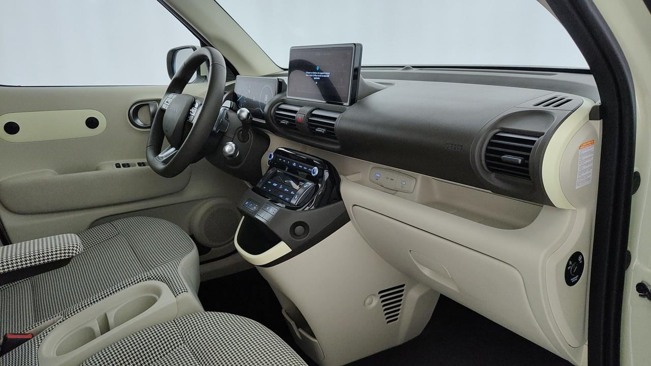 HYUNDAI Inster 49kWh XClass Tech Pack