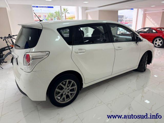 TOYOTA Verso 2.0 D Active 7 posti