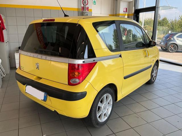 PEUGEOT 1007 1.4 CAMBIO AUTOMATICO