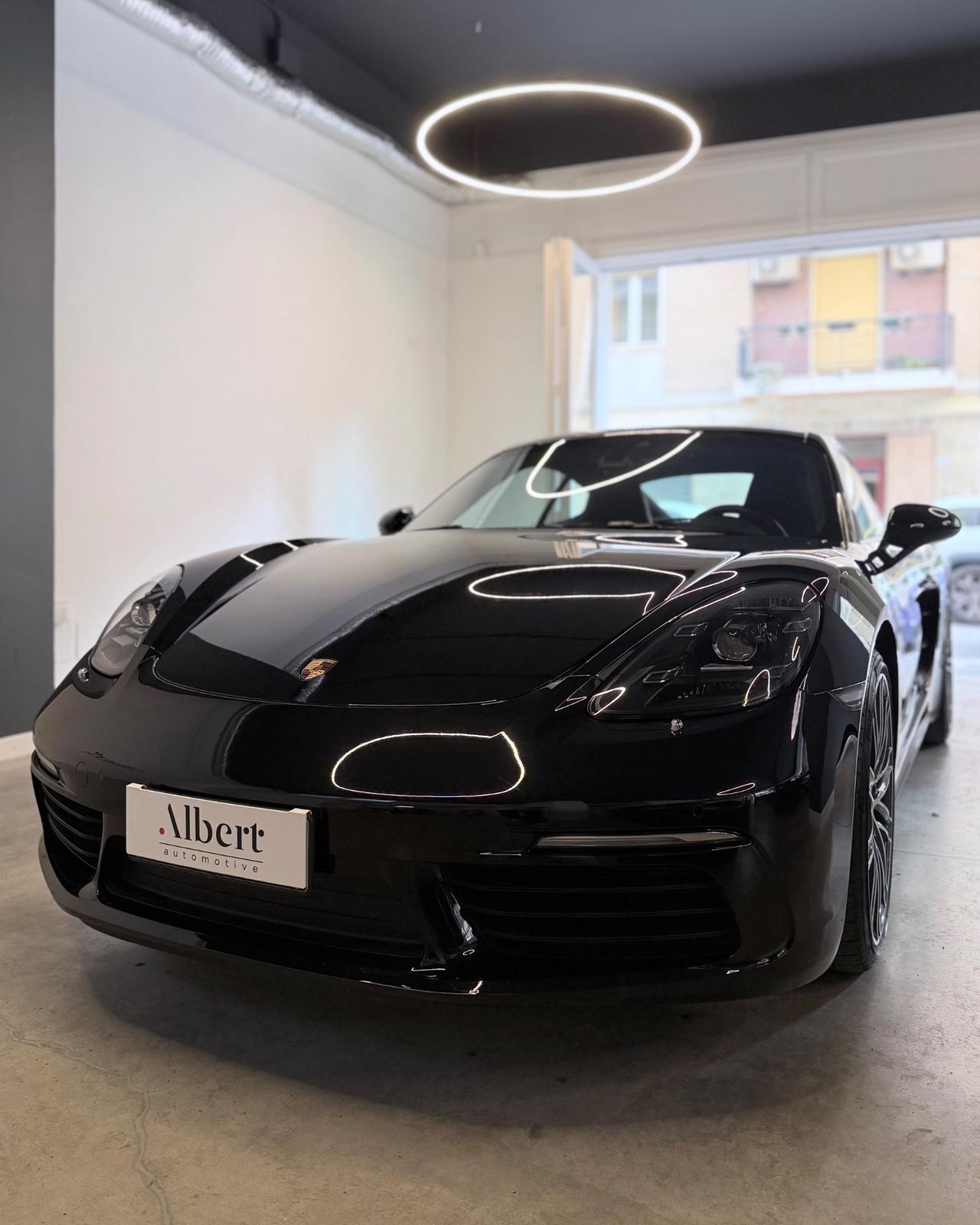 Porsche 718 Spyder Cayman 2.0