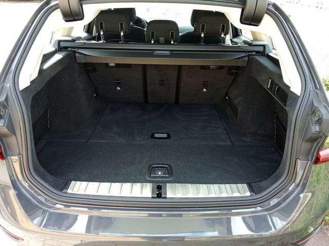 BMW 318 d Touring MHEV 48V Steptronic Business Advantage