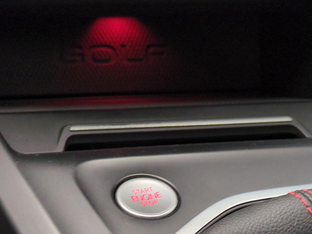 Volkswagen Golf GTI 2.0 TSI DSG
