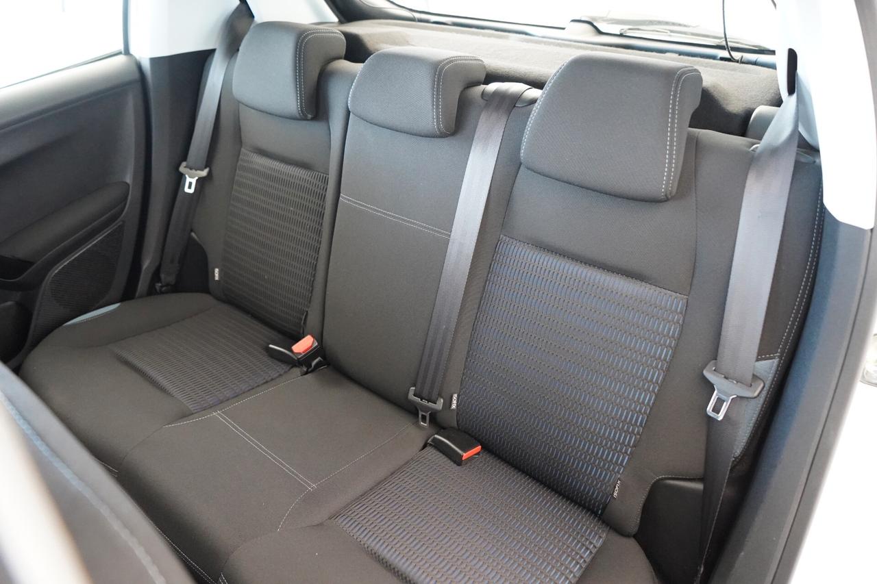 Peugeot 208 1.4 HDi 68 CV 5 porte Allure