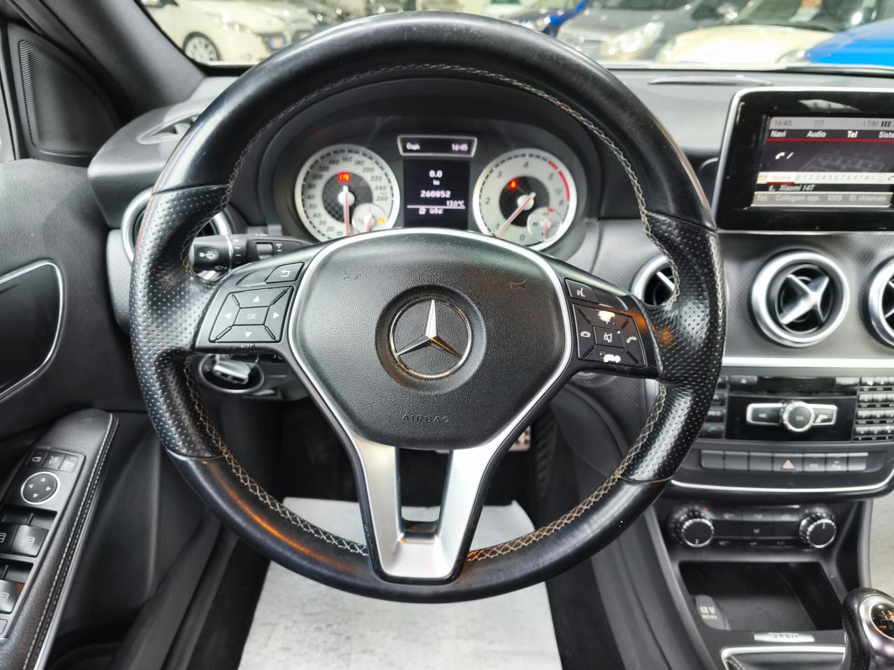 Mercedes-benz A 180 CDI BlueEFFICIENCY Sport AMG
