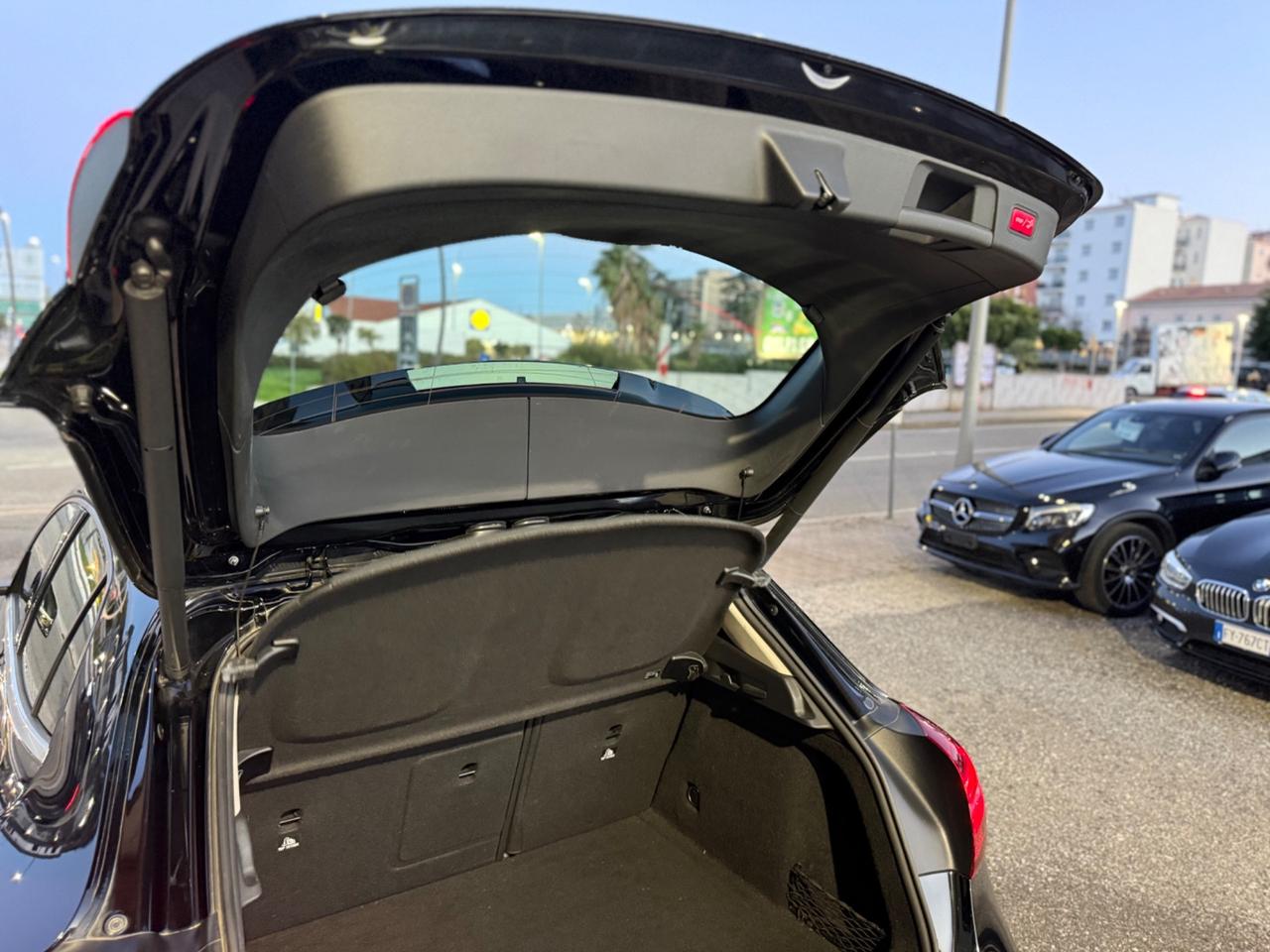 Mercedes-benz GLA 200 d Automatic Sport