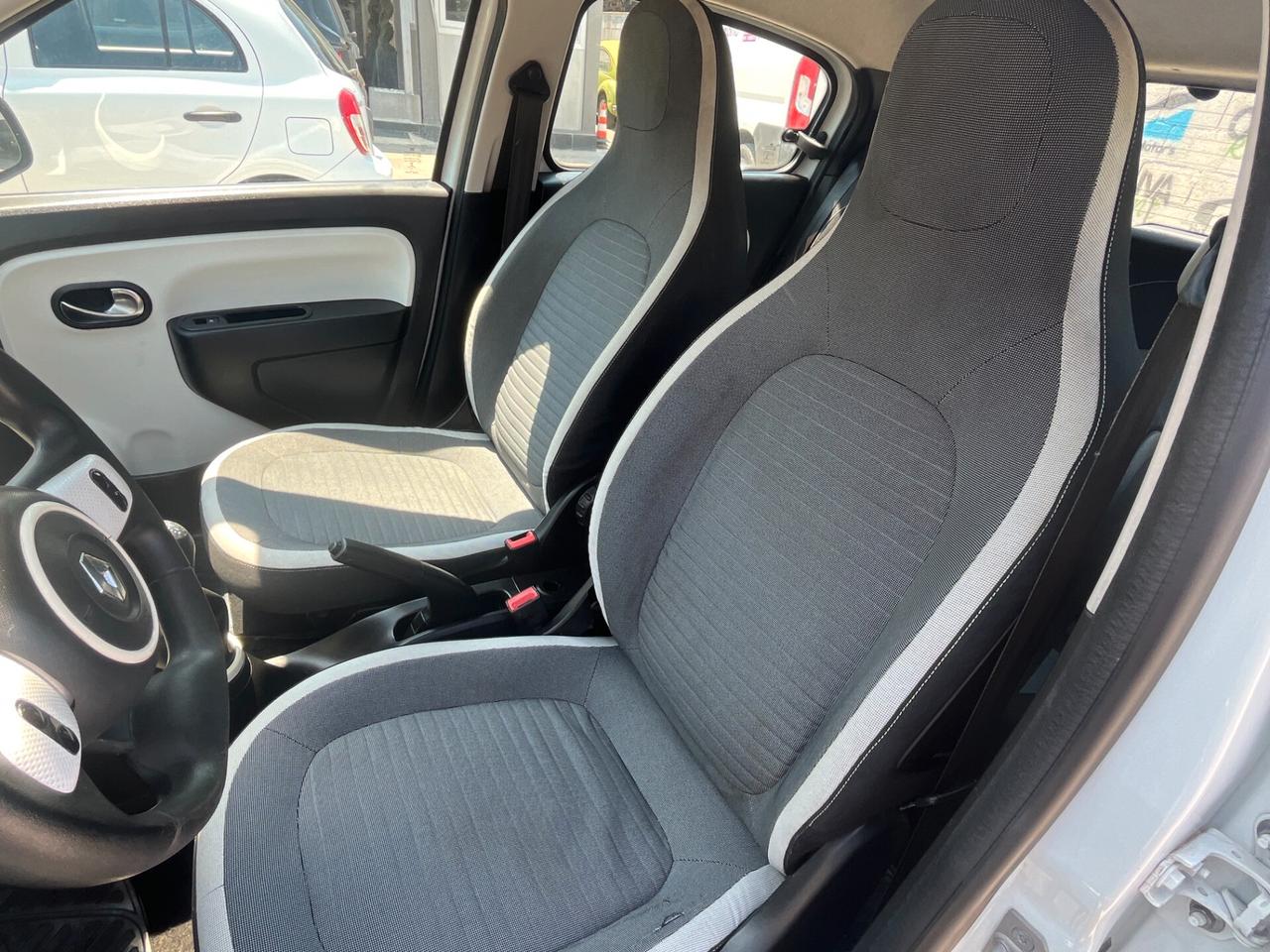 Renault Twingo SCe Life Limited