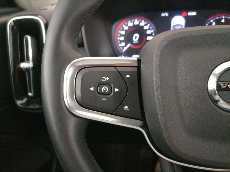 Volvo XC40 1.5 t2 Momentum my21