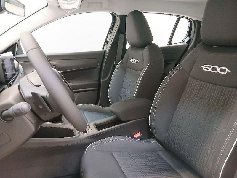 FIAT 600 1.2 hybrid Pop 110cv auto