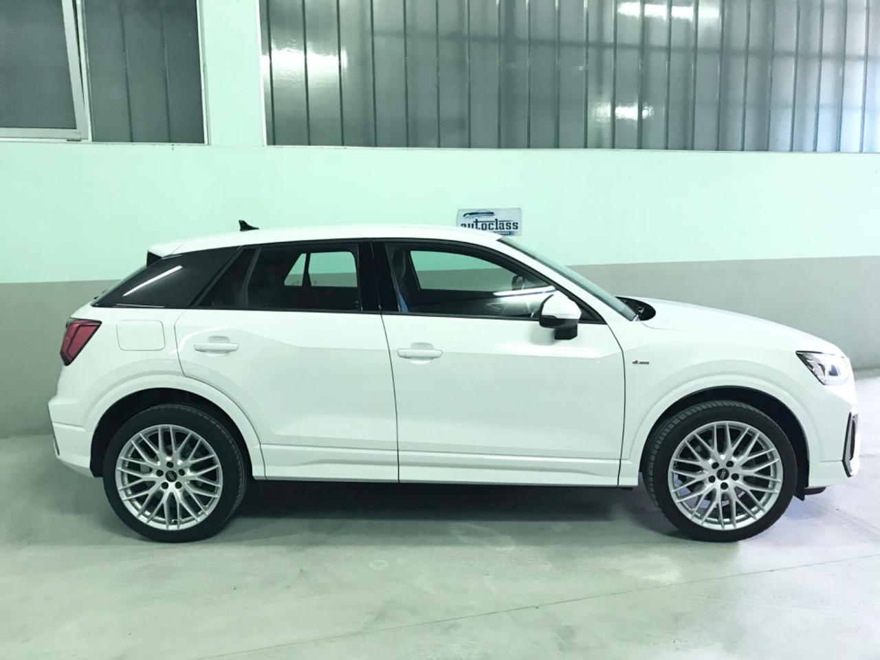 Audi Q2 35 TDI S tronic line Edition