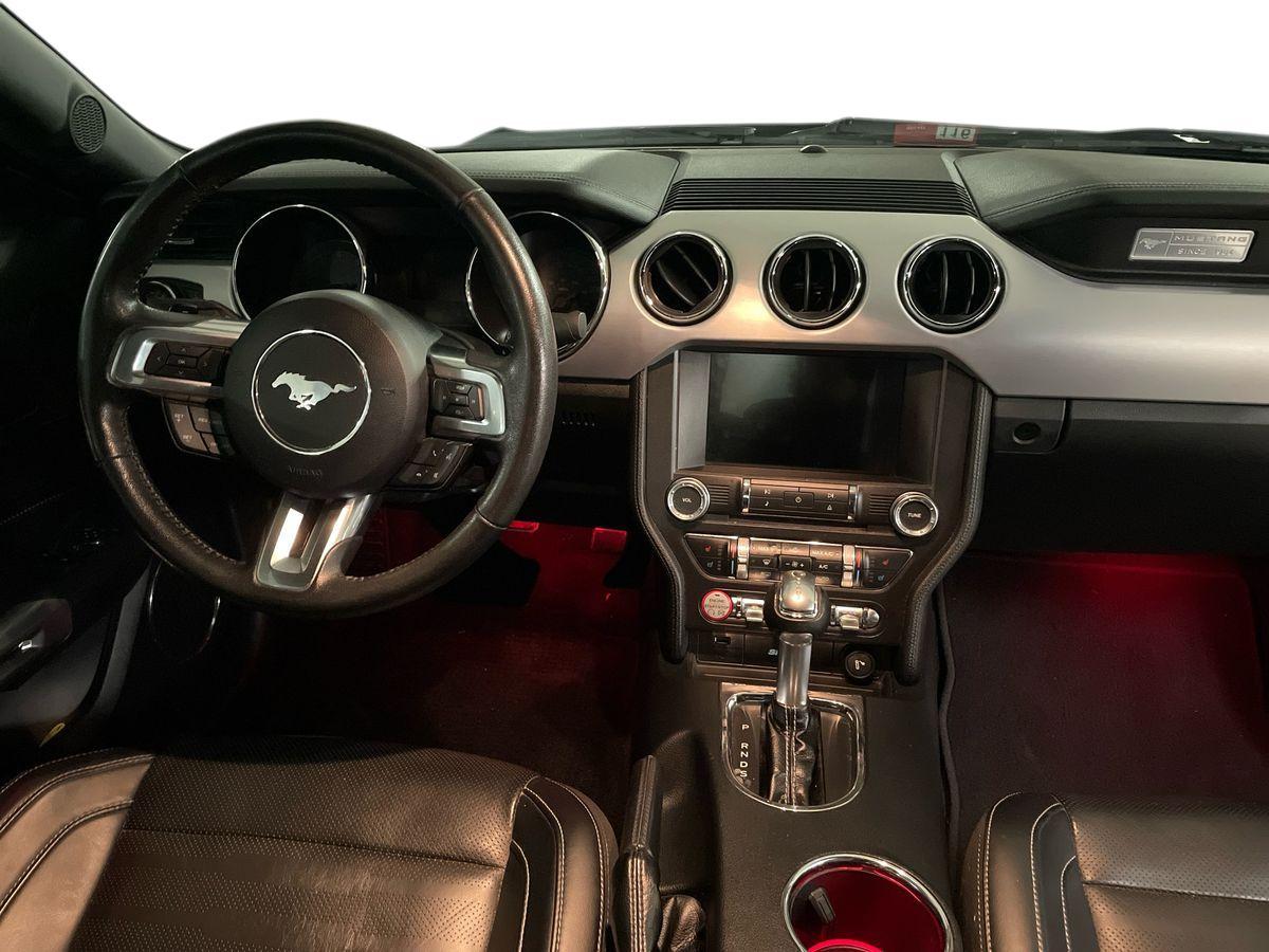 FORD Mustang VI 2015 Fastback - Mustang Fastback 2.3 ecoboost 317cv auto