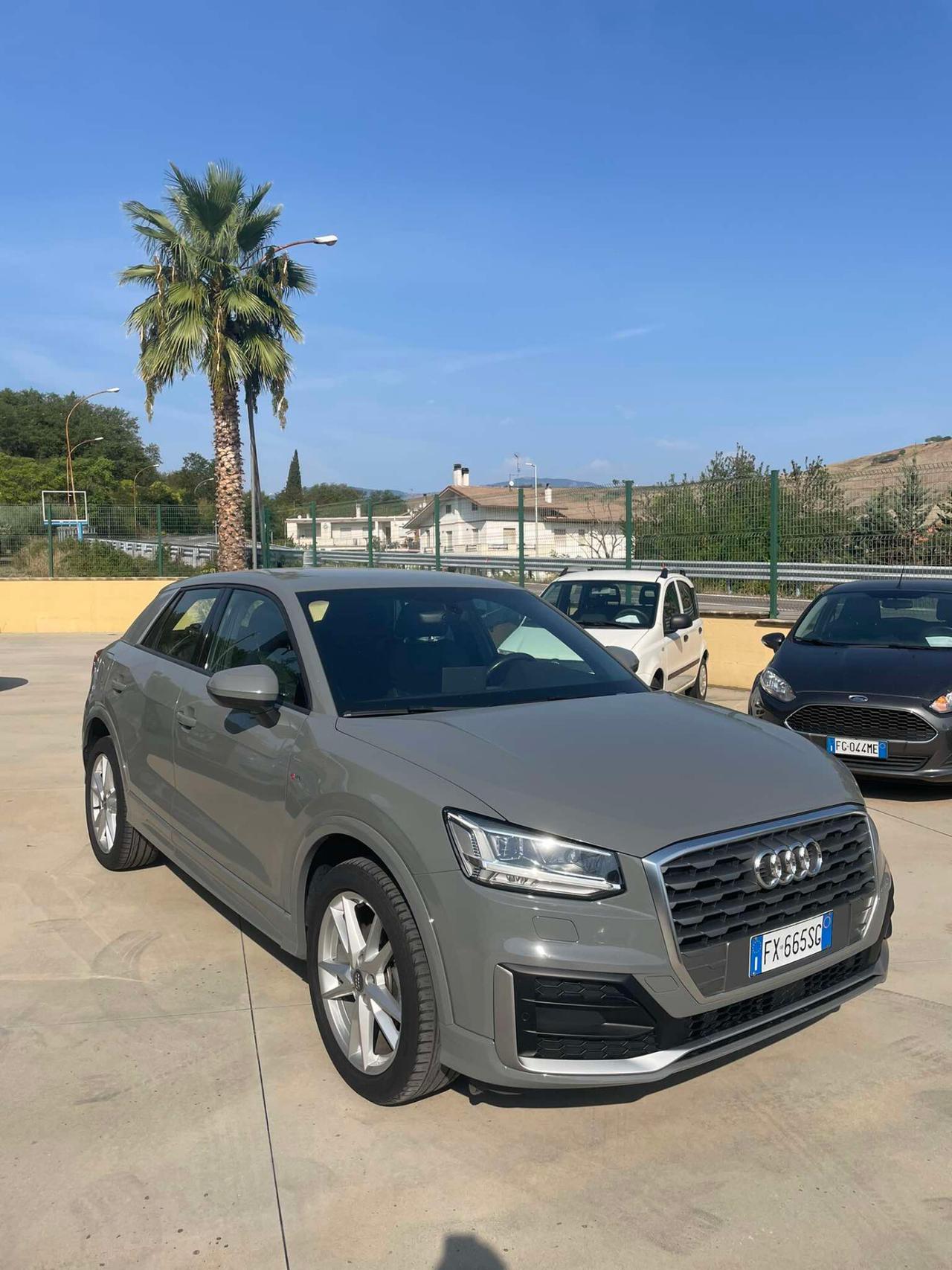 Audi Q2 30 TDI S line Edition