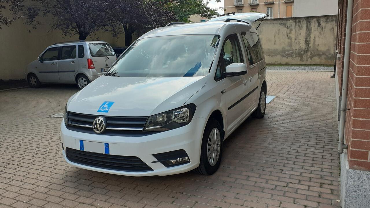 Caddy 1.2 TSI benzina trasporto disabili ribassato