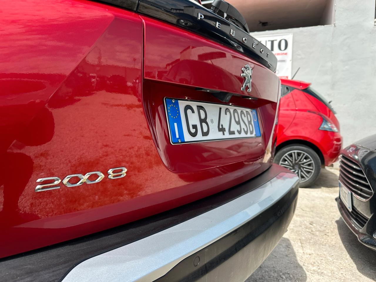 Peugeot 2008 BlueHDi 130 EAT8 Allure Km 100.000