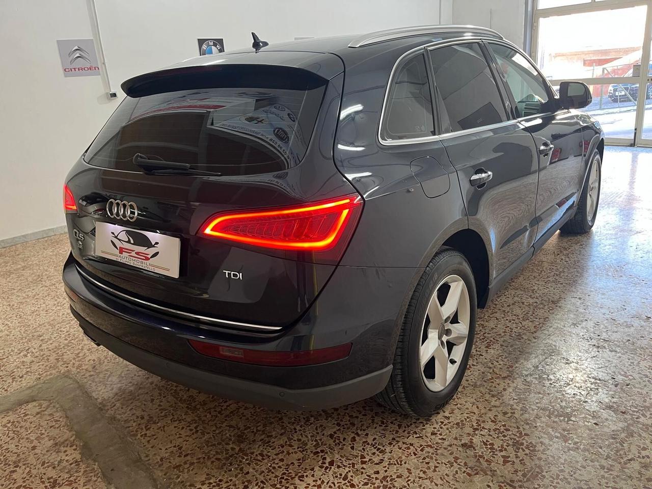 Audi Q5 2.0 TDI 150 CV clean diesel Business