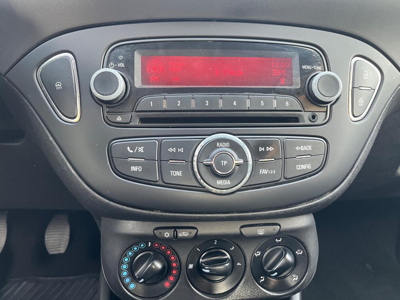Opel Corsa 1.2 5 porte 69 Cv