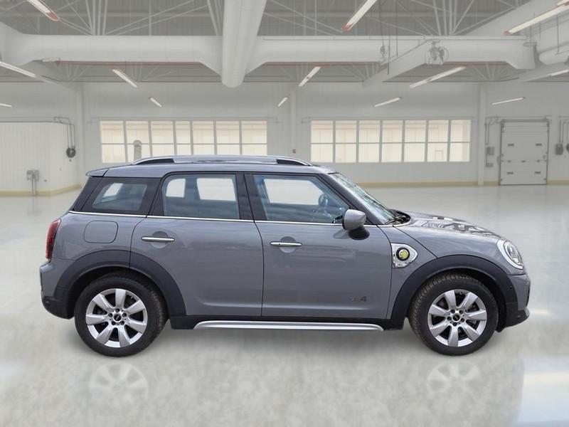 MINI COOPER SE COUNTRYMAN ALL4 BUSINESS AUTOM. 5 PORTE BERLINA