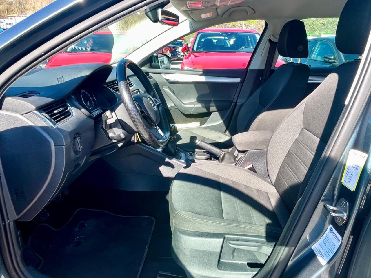 Skoda Octavia 1.6 TDI CR 115 CV Wagon Executive