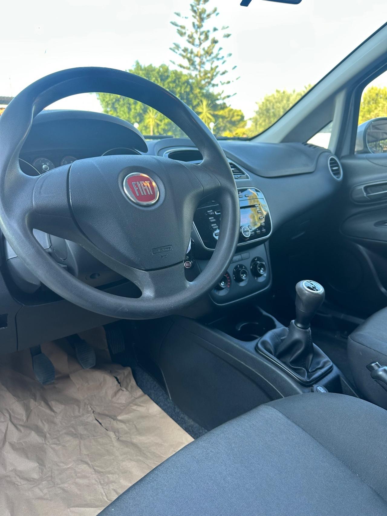 Fiat Punto 1.3 MJT II 75 CV 5 porte Street
