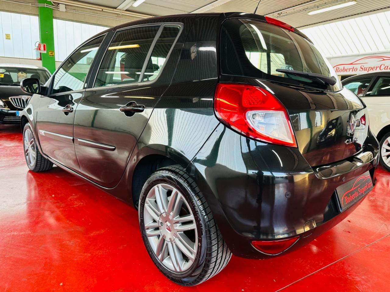 Renault Clio 1.2 16V 5 porte Dynamique