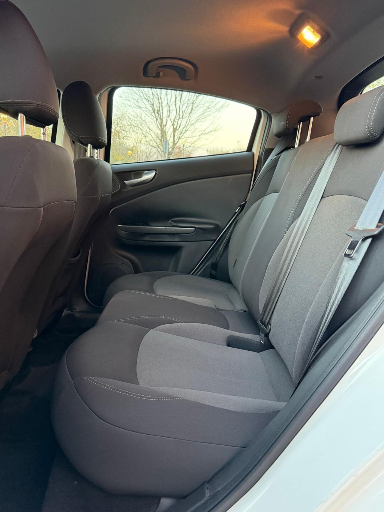 Alfa Romeo Giulietta 1.6 JTDm-2 105 CV Exclusive