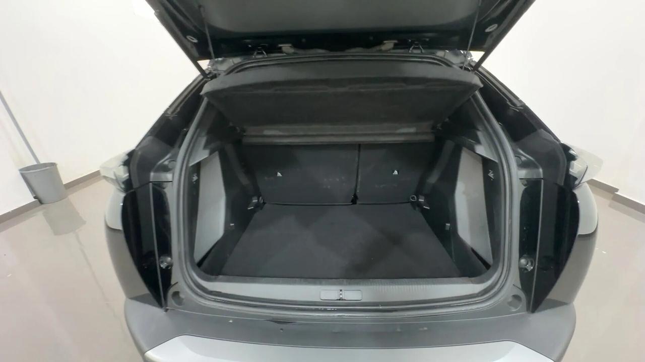 Peugeot 2008 PureTech 100cv Allure '25