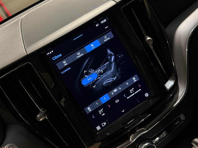 VOLVO XC60 B4 (d) Geartronic Momentum Pro
