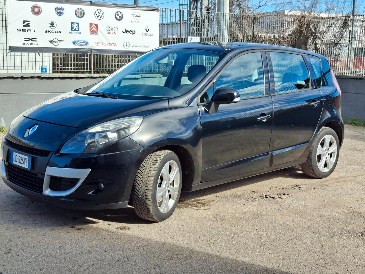 Renault Scenic Scénic X-Mod 1.5 dCi 110CV Luxe