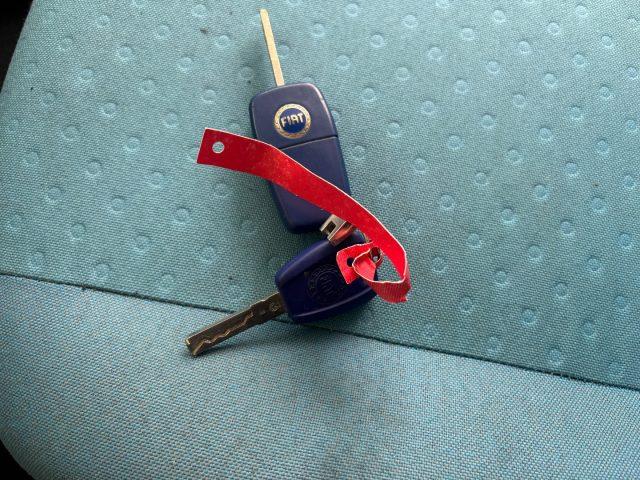 FIAT Panda 1.2 Emotion OK NEOPATENTATI POCHI CHILOMETRI