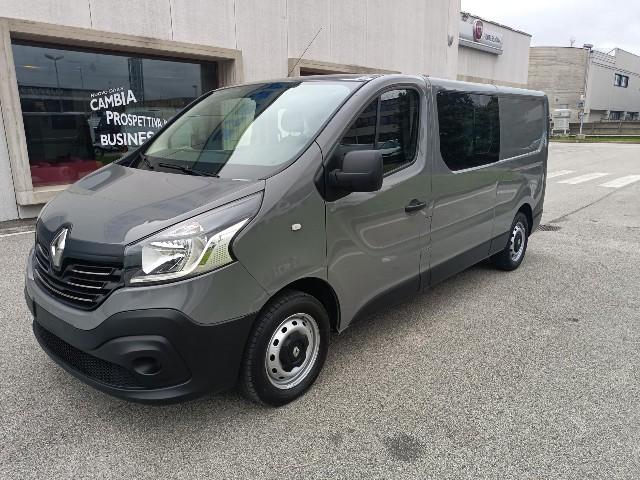 Renault TRAFIC 1.6 DCI 6 POSTI