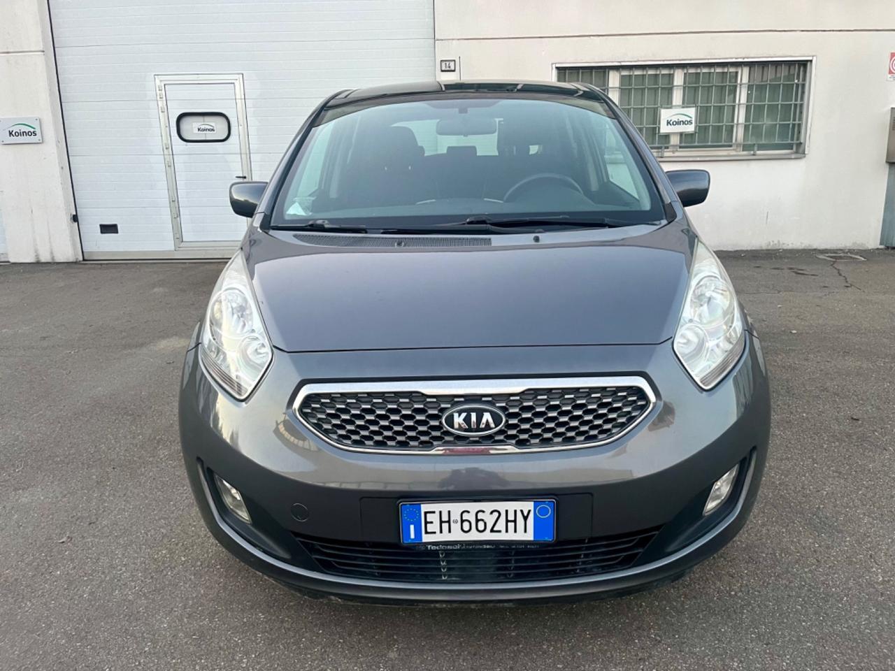 Kia Venga 1.4benz 2011 152.000km perfetta per neopatentati