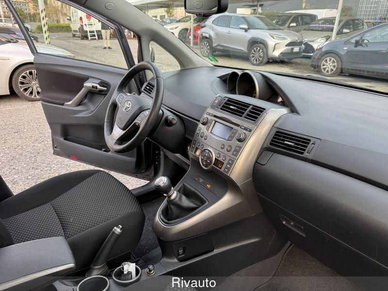 Toyota Verso Verso 2.0 D Sol