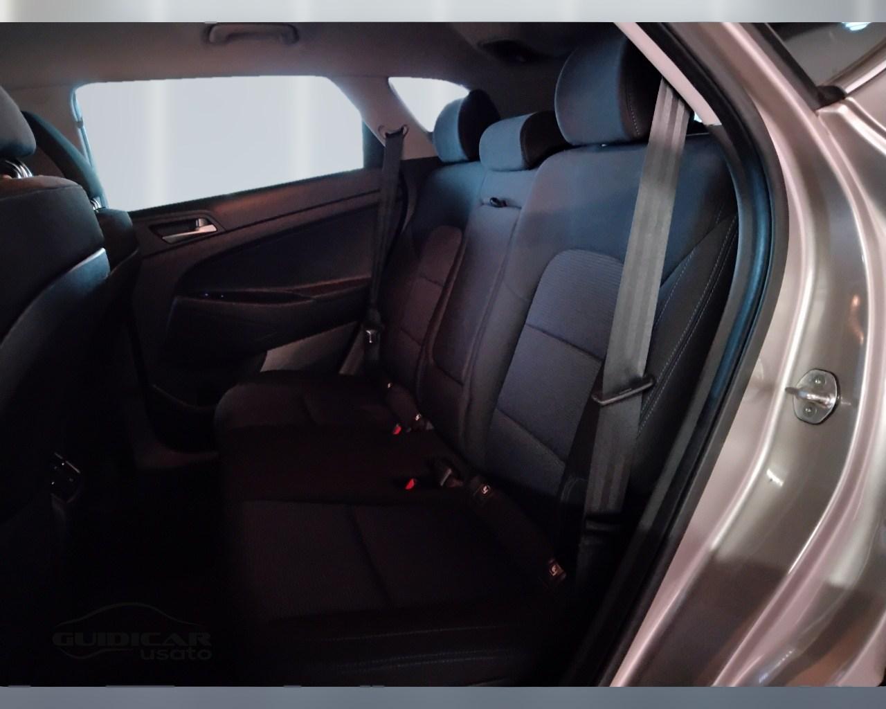 HYUNDAI Tucson II 2015 - Tucson 1.7 crdi Xpossible 2wd 115cv