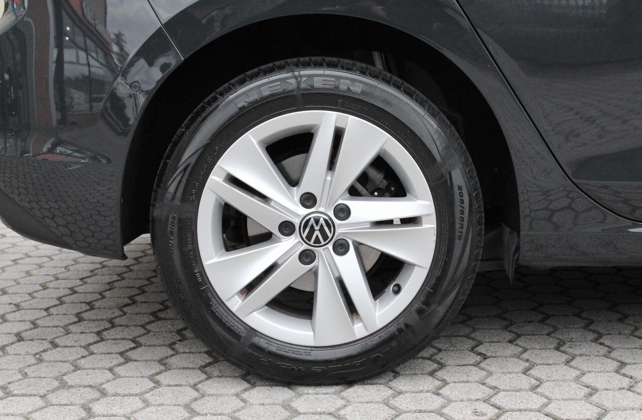 Volkswagen Golf 2.0 TDI 115CV DSG SCR Life ***BLACK WEEK -5% di sconto***