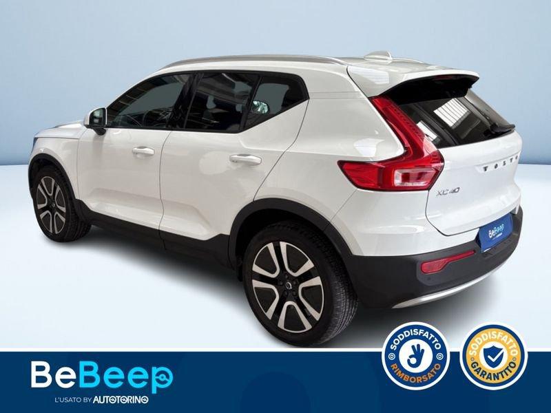 Volvo XC40 1.5 T3 MOMENTUM 163CV AUTO MY21