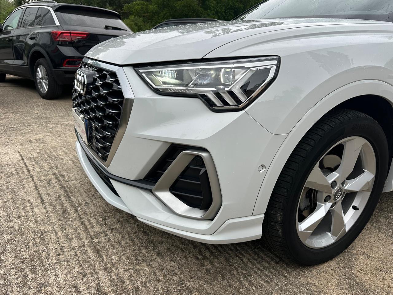 Audi Q3 SPB 35 TDI quattro S line edition