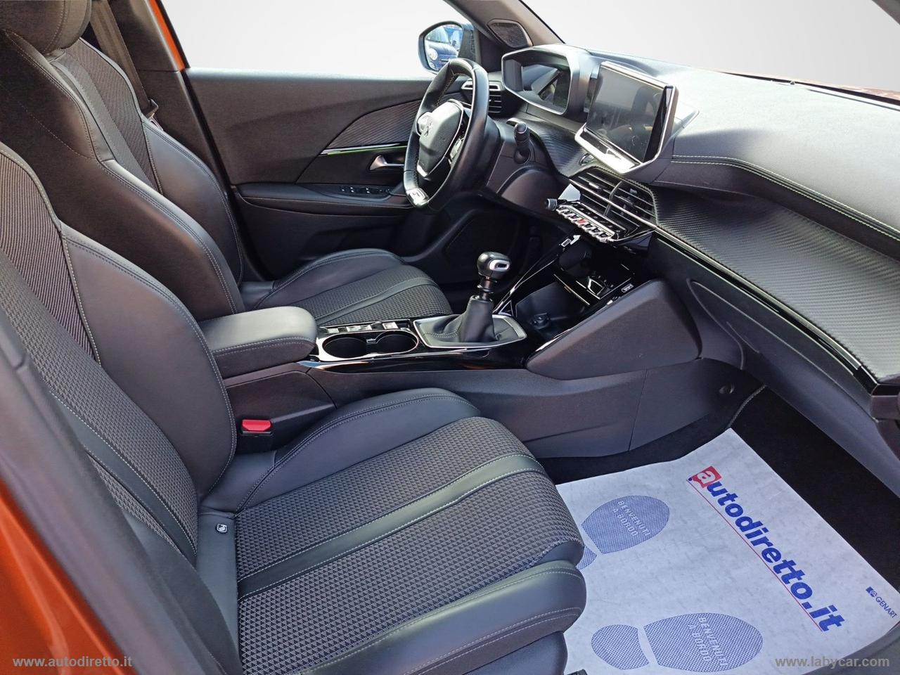 PEUGEOT 2008 PureTech 130 S&S GT Line