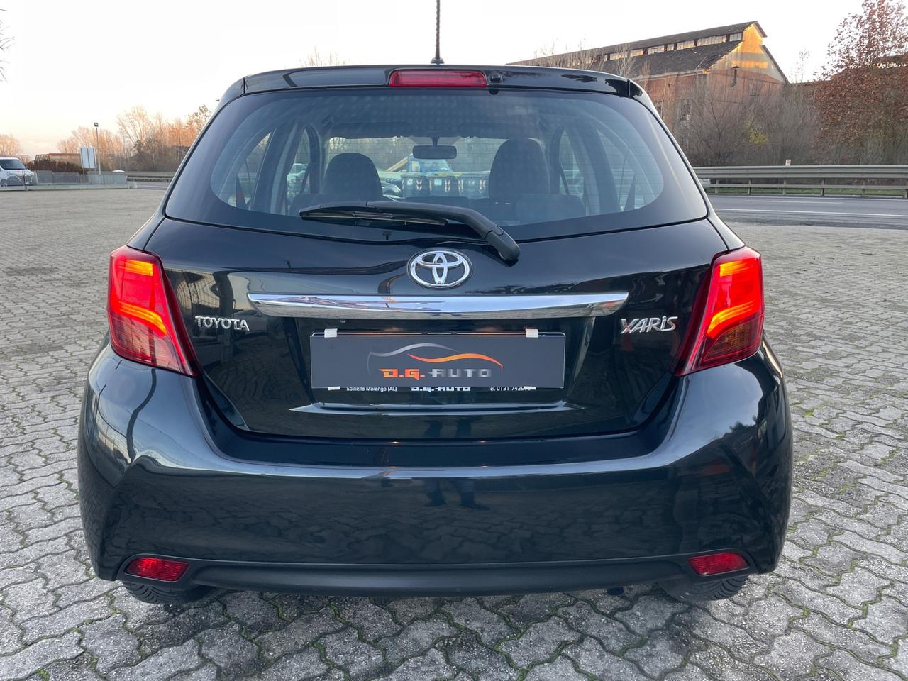 Toyota Yaris 1.0 5 porte Lounge