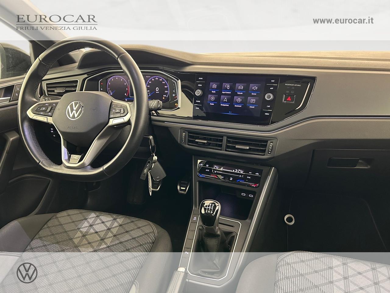 Volkswagen Taigo 1.0 tsi r-line 110cv