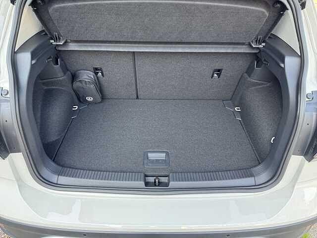 Volkswagen T-Cross Mark 1 Facelift (2024) 1.0TSI 95CV Edition Plus - NEOPATENTATI -