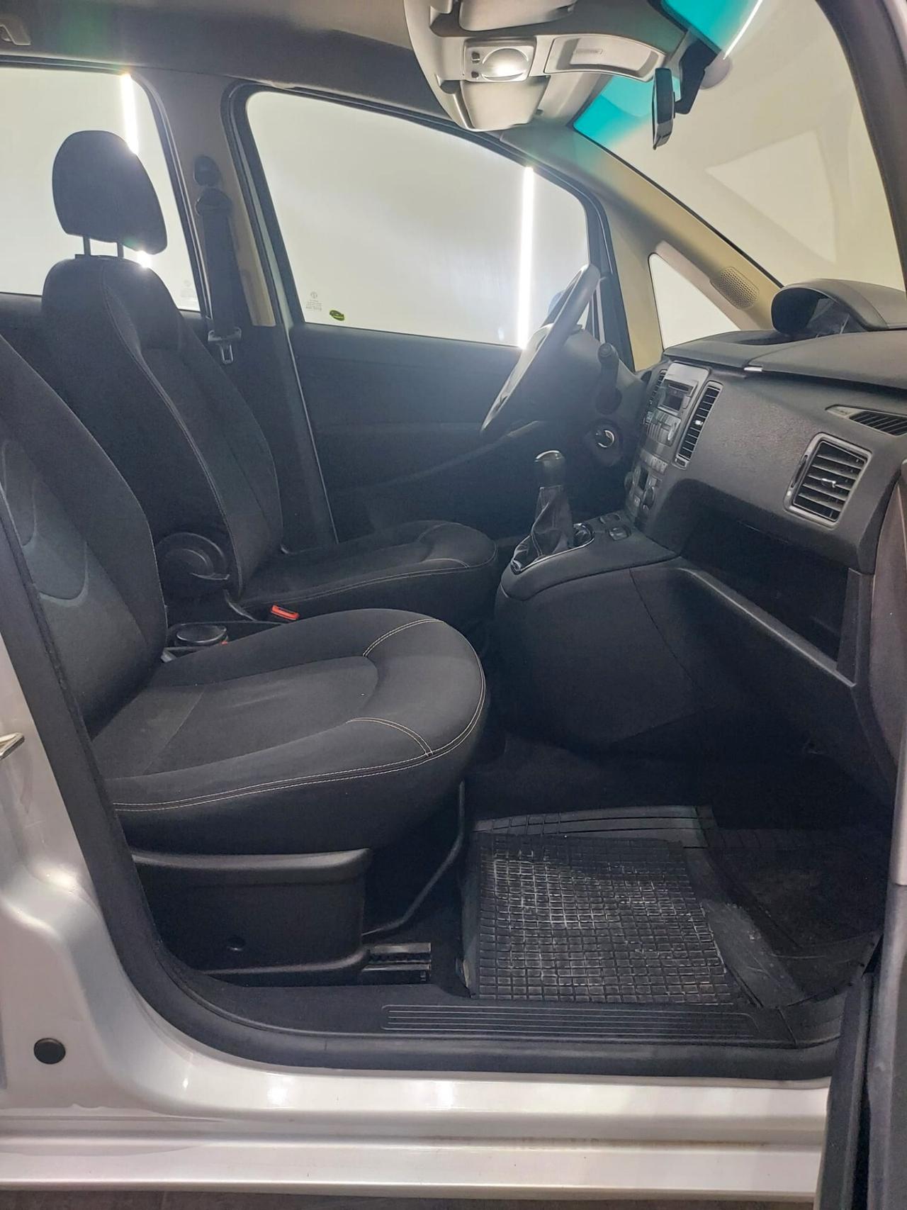 Lancia MUSA 1.3 Mjt 95 CV AVENUE 2012