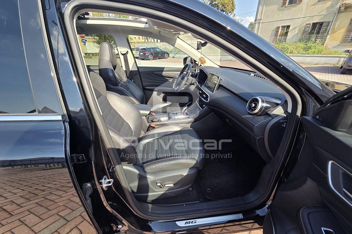 MG EHS Plug-in Hybrid Exclusive