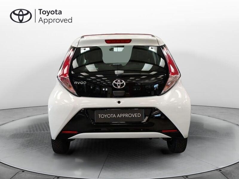Toyota Aygo 1.0 VVT-i 69 CV 3 porte x-wave bordeaux