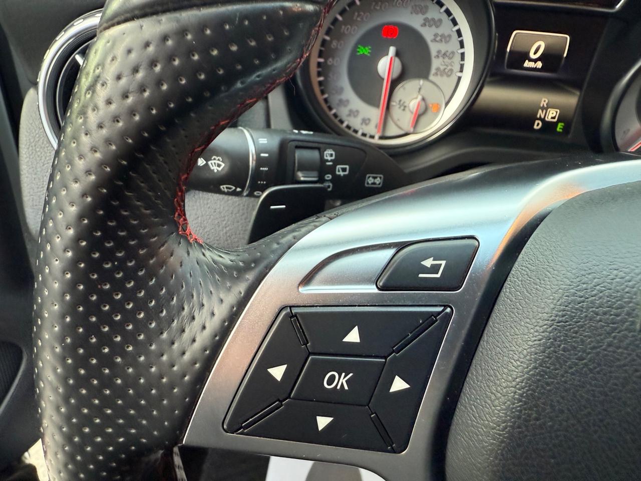 Mercedes-benz GLA 220 d Premium AMG